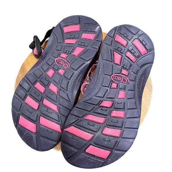 CHACO sandals 3 - Picture 2 of 3